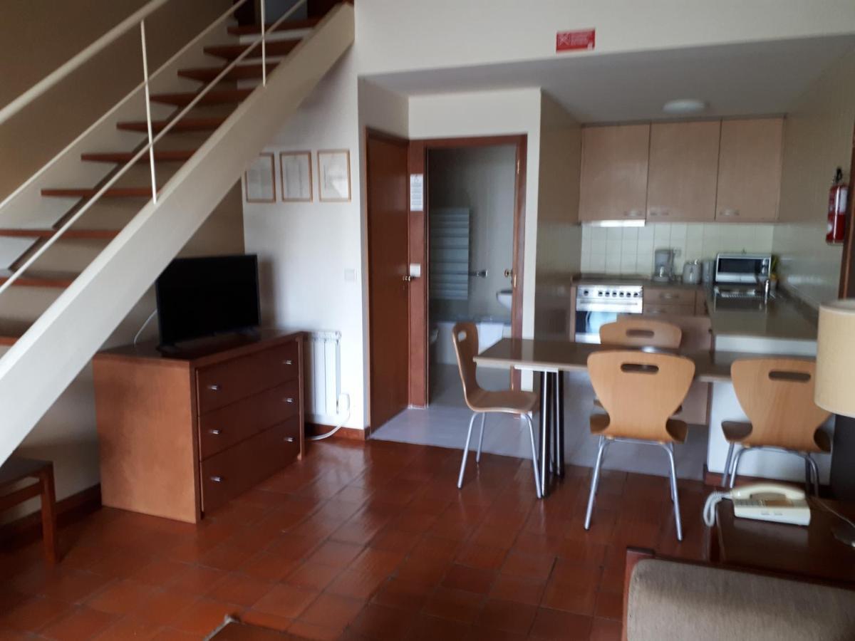 Clube Pinhal Da Foz Apartment เอสโปเซนเด ภายนอก รูปภาพ
